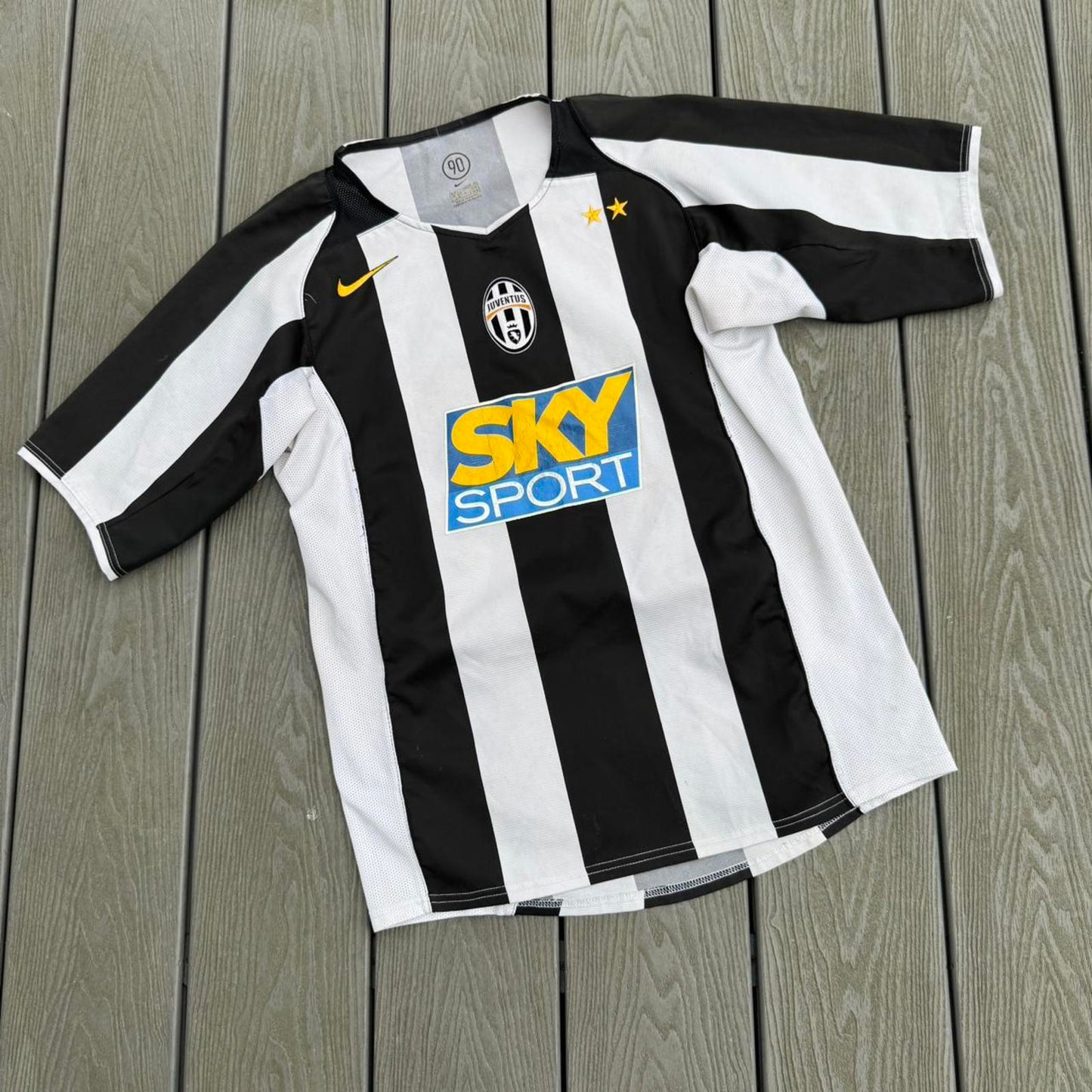 Juventus 2003/04 Home Shirt – Nike x SKY Sport