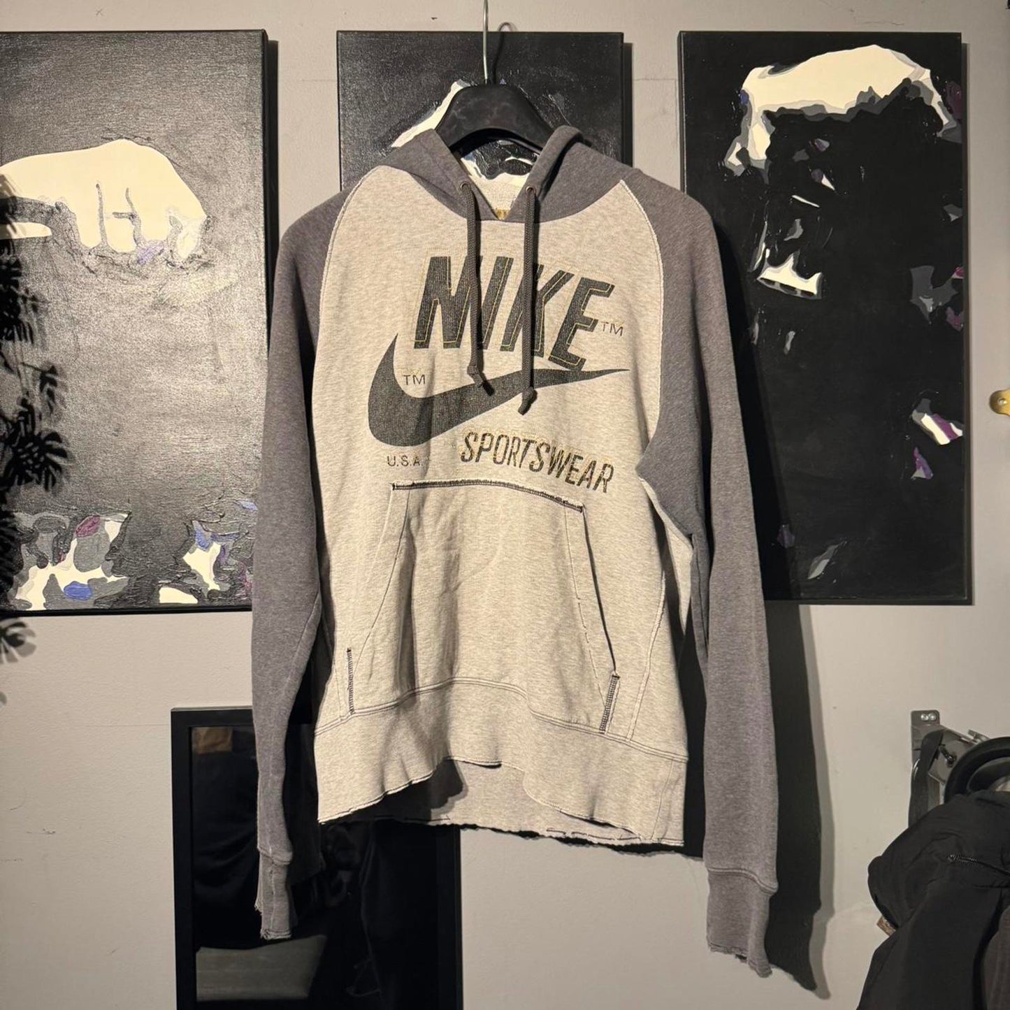 Vintage Nike Sportswear Hoodie (M)