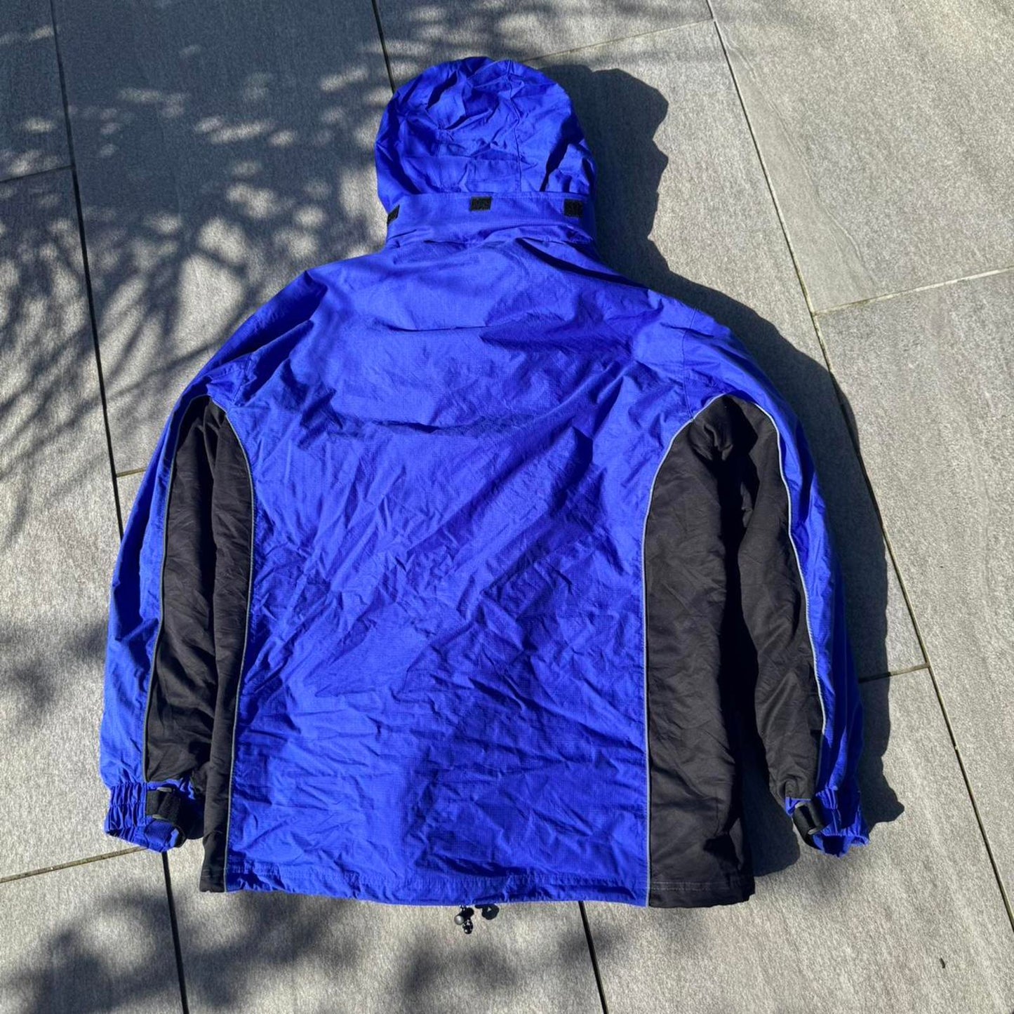 Fila 90s Style Blue & Black jacket ( plus detachable fleece)