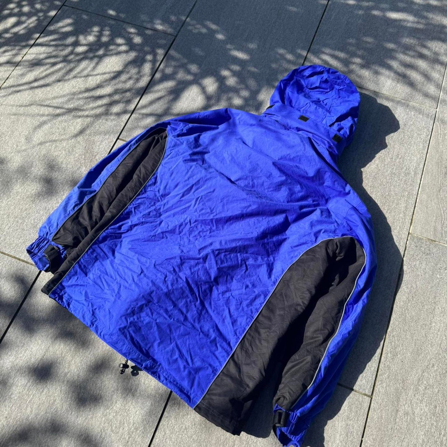 Fila 90s Style Blue & Black jacket ( plus detachable fleece)